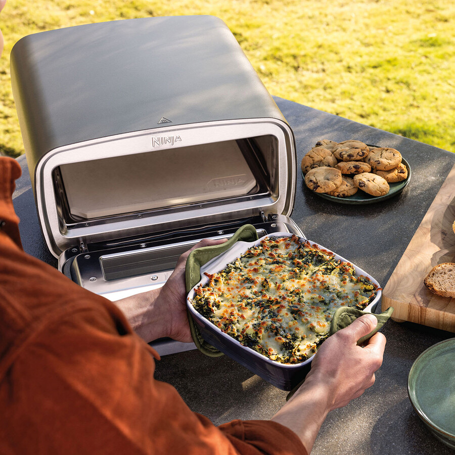 ninja artisan elektrisk utomhuspizzaugn och airfryer mo201uk