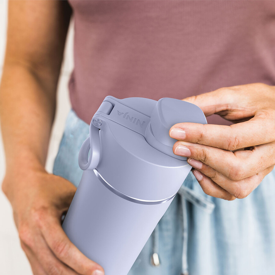 ninja thirsti 700 ml reseflaska – lavendel dw2401euuklv