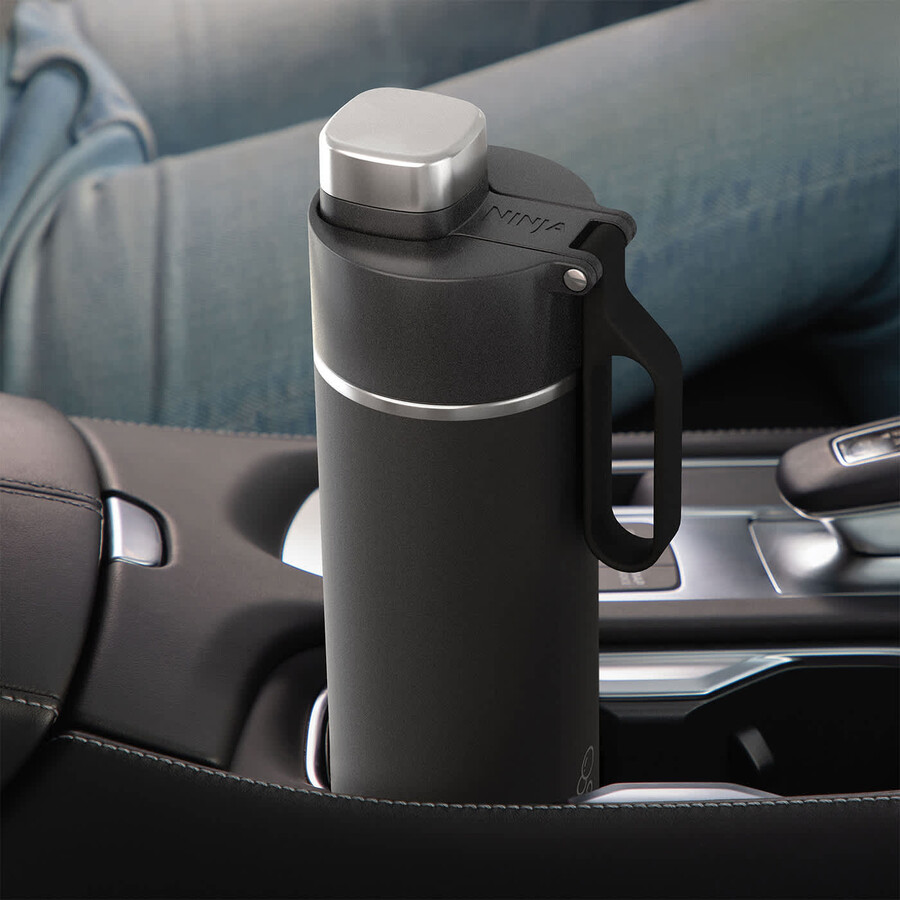 ninja thirsti 700 ml reseflaska – svart dw2401euukbk
