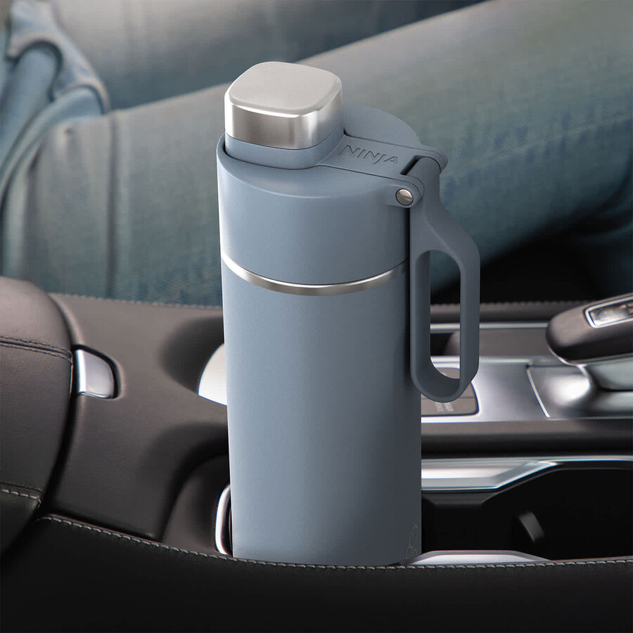 ninja thirsti 700 ml reseflaska – blå dw2401euukbl